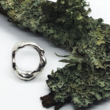 Load image into Gallery viewer, Liquid Silver Ring 07